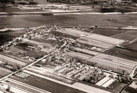 Luchtfoto-Nieuwaal-1973